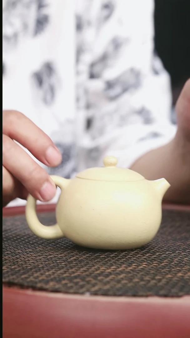 茶壶紫砂16号本山绿西施170CC皮裂