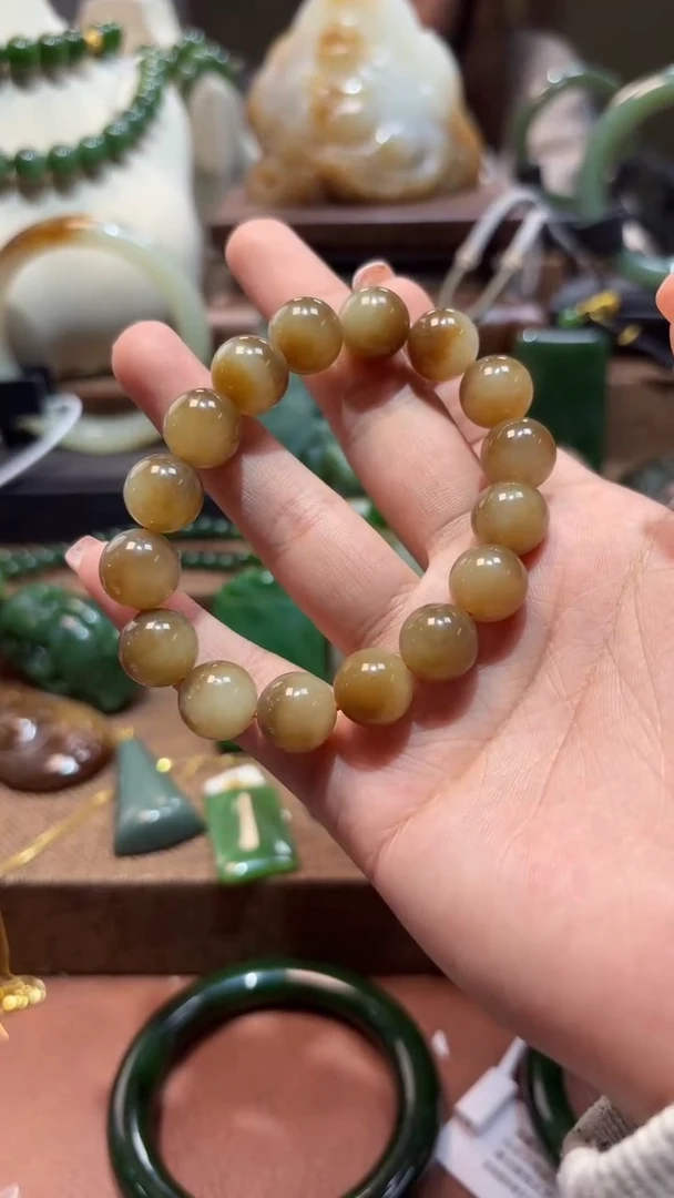 未镶嵌手串和田玉1