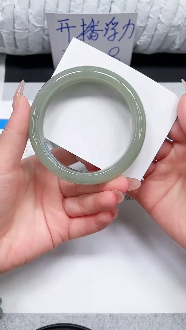 未镶嵌手镯石英质玉8-60