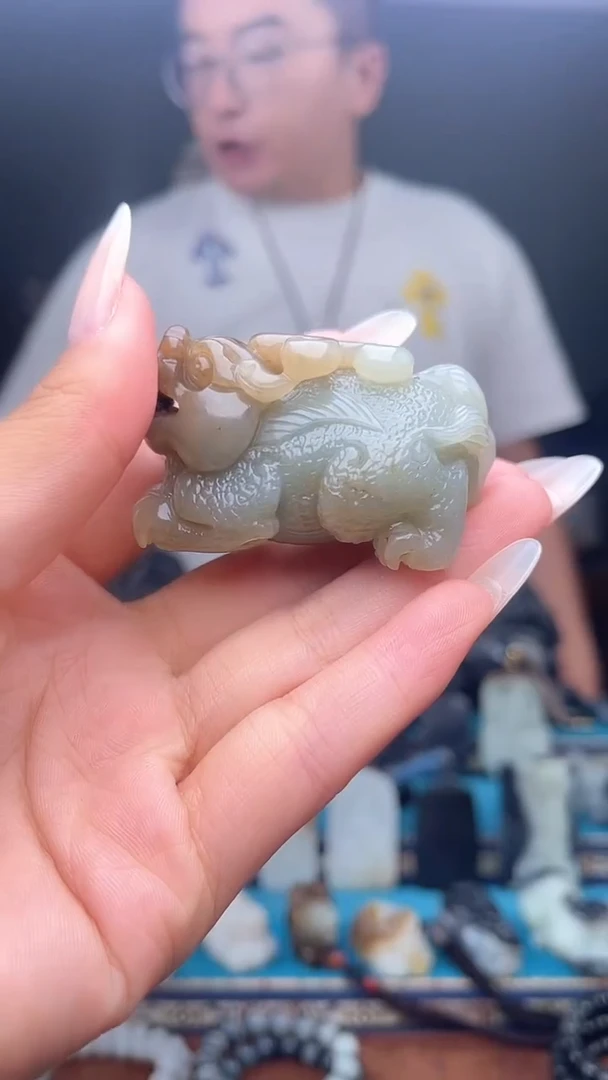 未镶嵌和田玉挂件1
