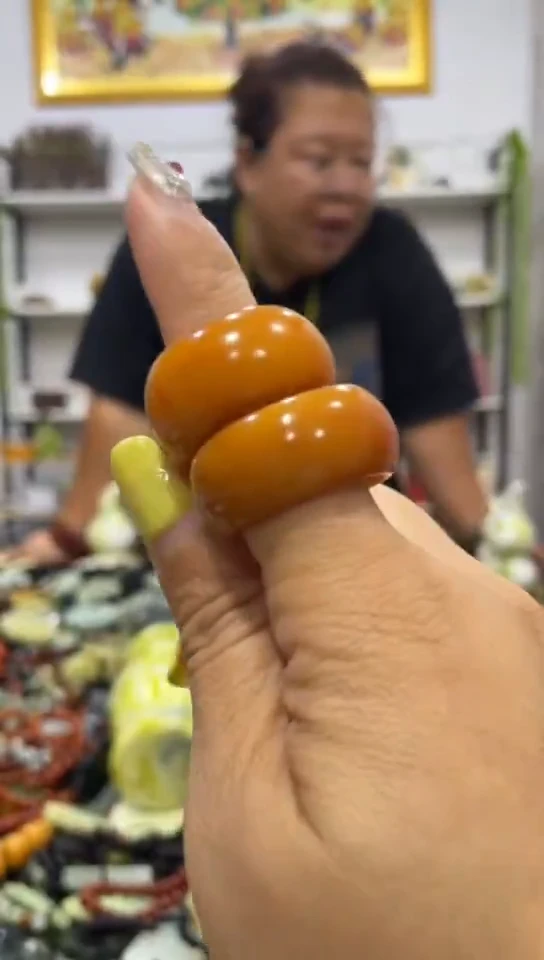 未镶嵌岫玉戒指多样性发货发其中一件