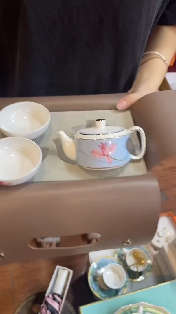 杯鸿辉家品牌瓷器，京东包邮！
