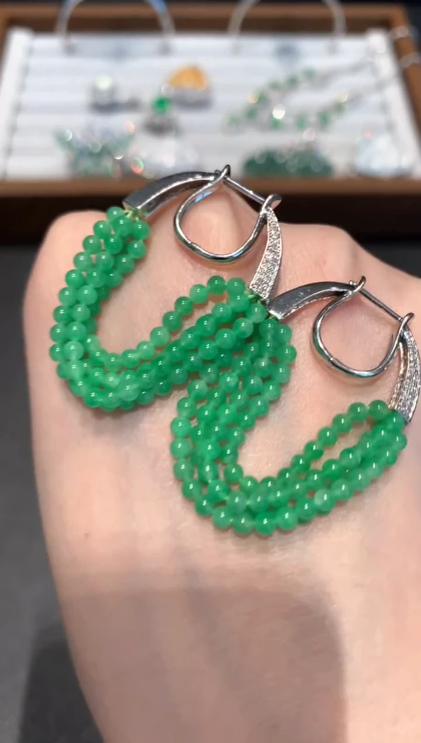 【闪购商品】翡翠耳饰18K金镶嵌18800