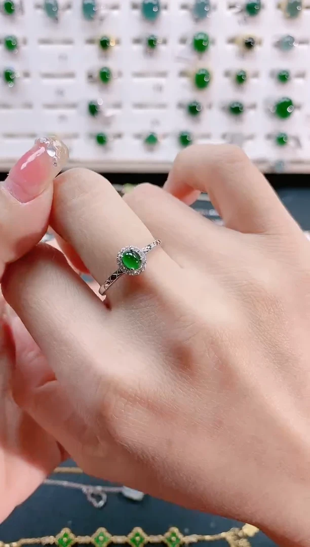 【闪购商品】翡翠戒指银S925镶嵌天然翡翠