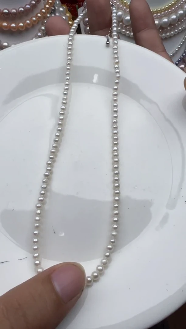 淡水珍珠未镶嵌颈饰1