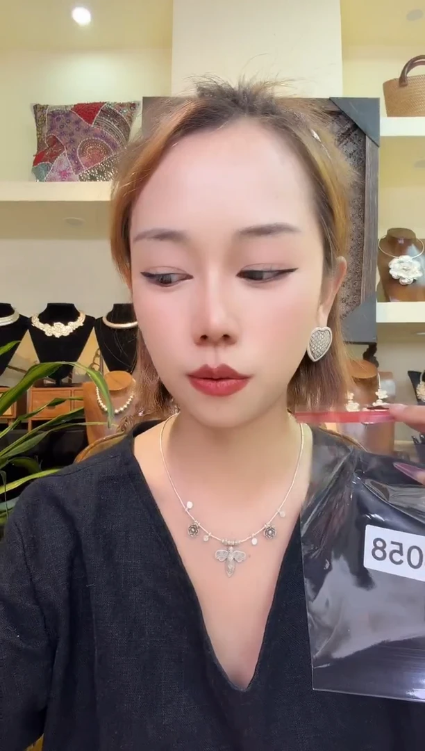 小蜜蜂做旧百搭项链