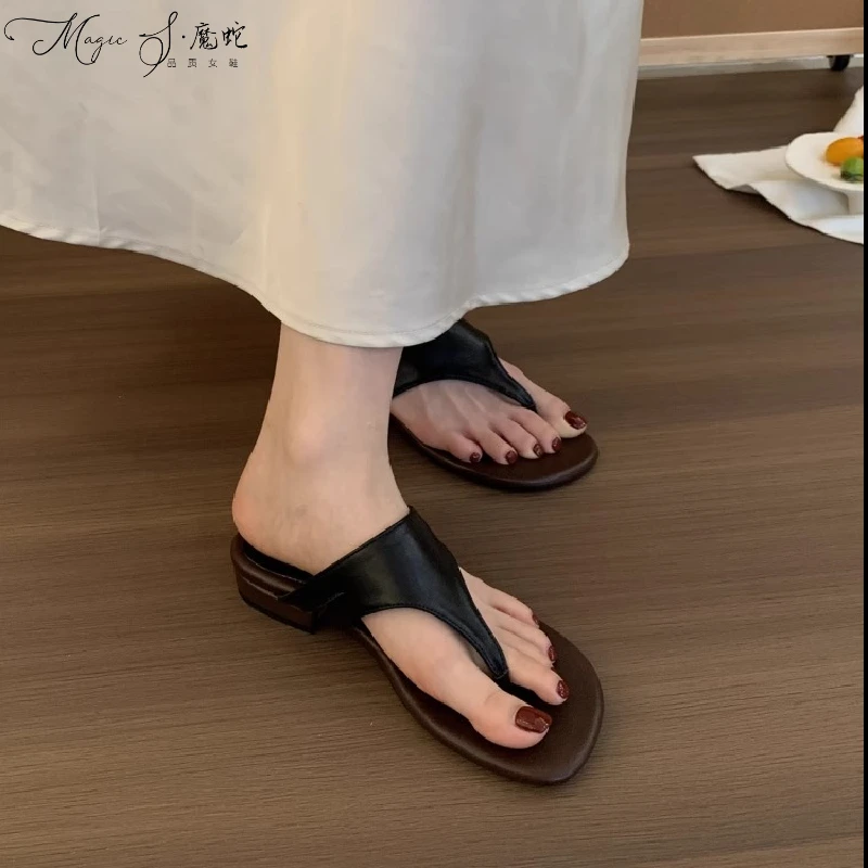【万达撤柜】法式绝美粗跟拖鞋女外穿厚底新款防滑高跟时尚人字拖