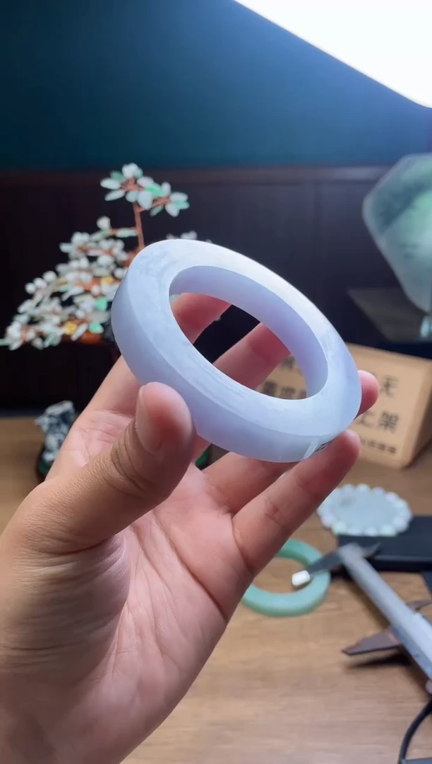 【闪购商品】定制翡翠手镯未镶嵌定制