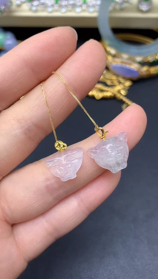 18K金镶嵌翡翠耳饰131-雪姐翡翠天天见