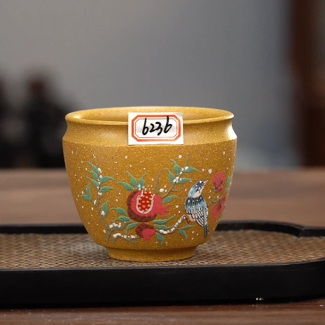 6236 紫砂茶具黄段堆绘花鸟主人杯150cc左右YY