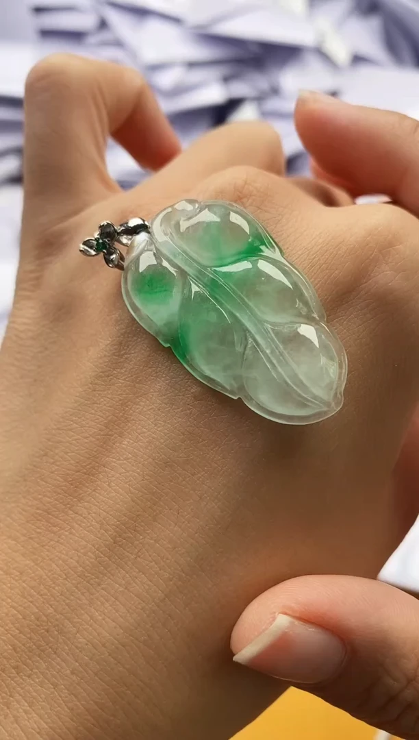 高端甄选吊坠（一物一图）4000015