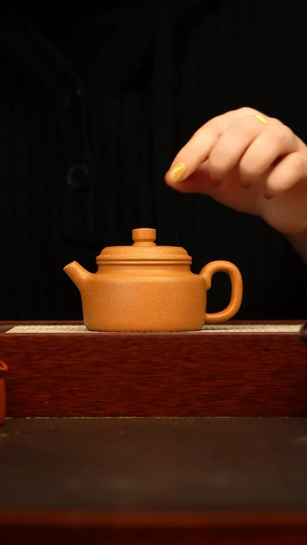茶壶紫砂德钟 150cc 老档口黄金段