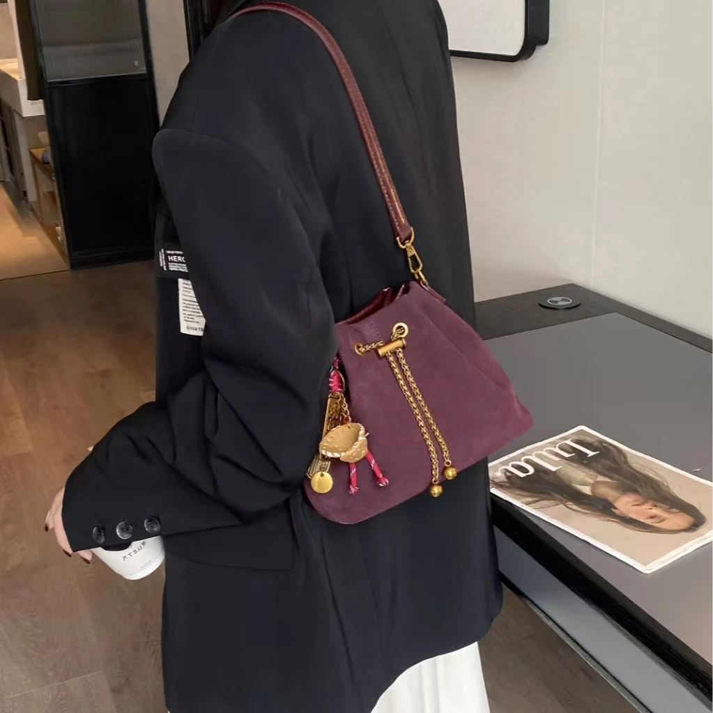 【芝麻集】SKL-7167-美拉德红休闲百搭女士小众简约单肩气质女包