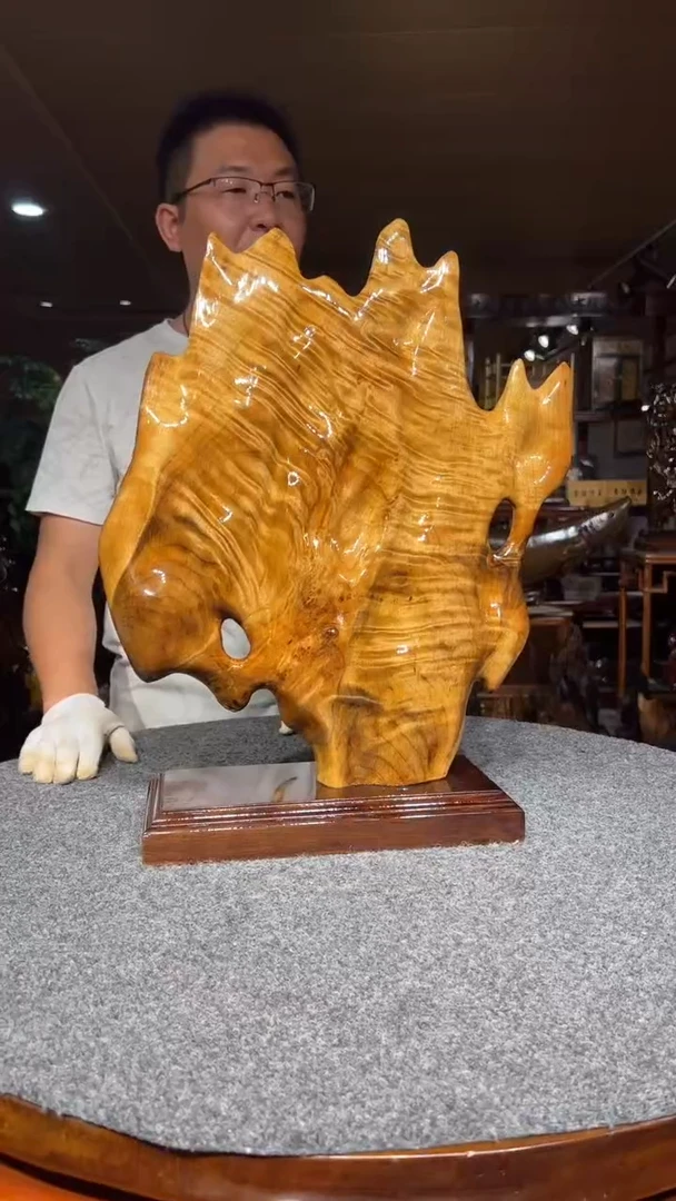 金丝楠《****》金丝楠木小叶桢楠