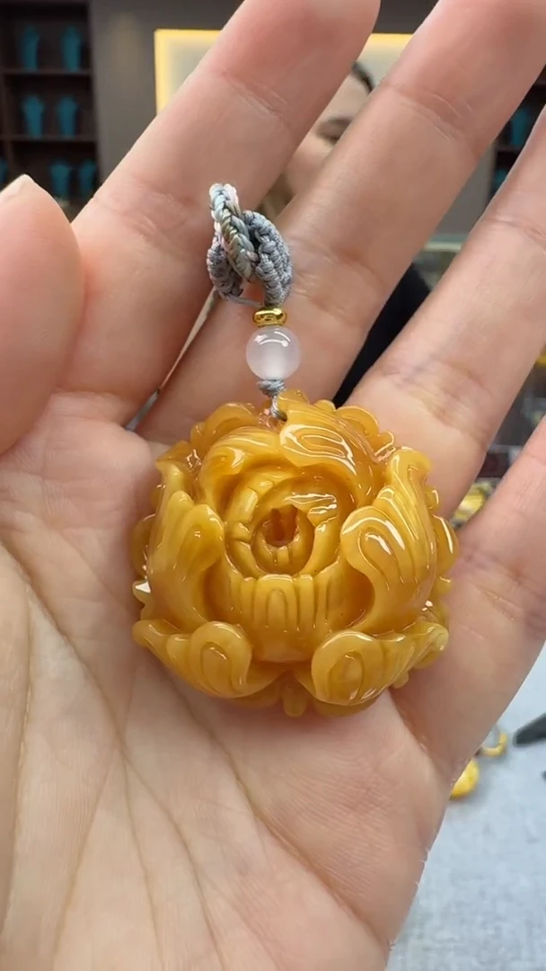 琥珀颈饰未镶嵌10号秒拍 假一罚三