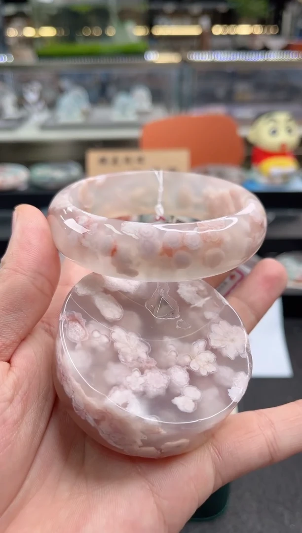 未镶嵌手镯石英质玉64圈口（赠品镯心）2S500475