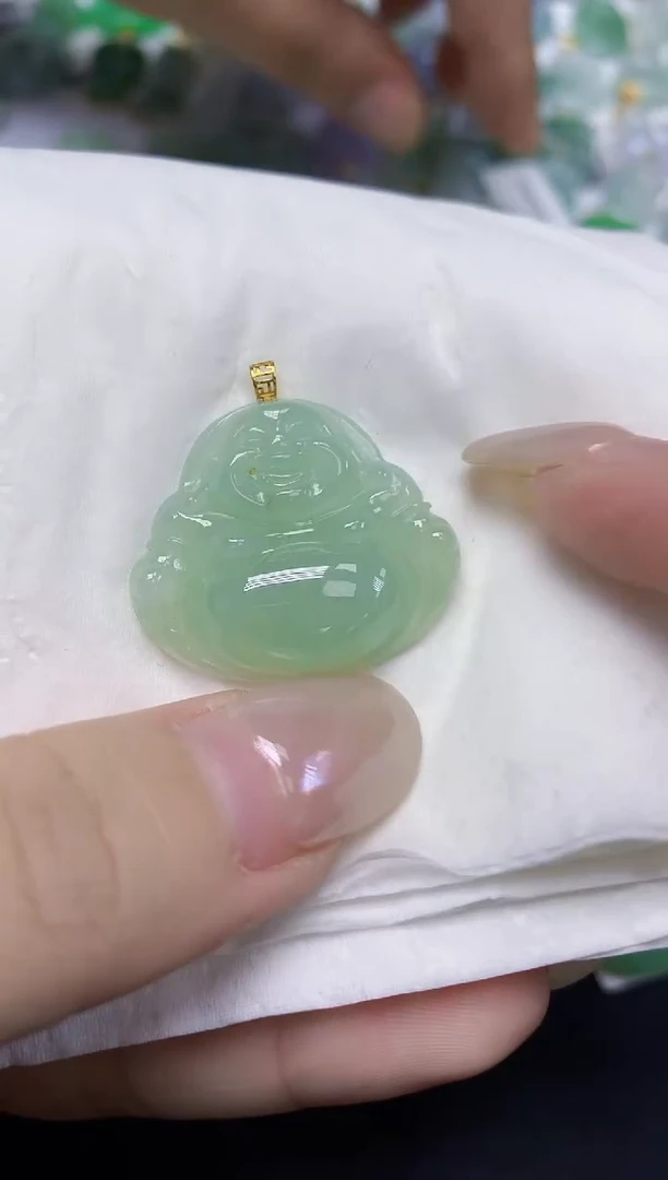 翡翠18K金镶嵌颈饰天然缅甸翡翠A货
