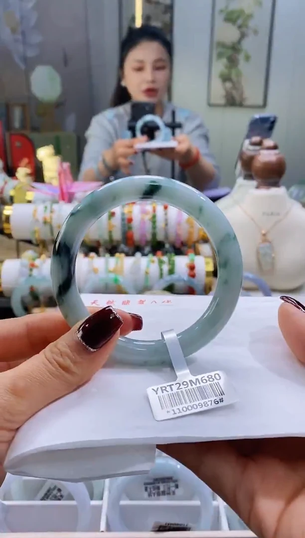 未镶嵌手镯翡翠13号圆条57.9/9.9*9.5