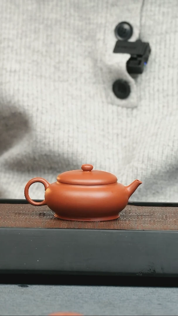 【闪购商品】紫砂茶壶莲池古式-扁灯-朱泥