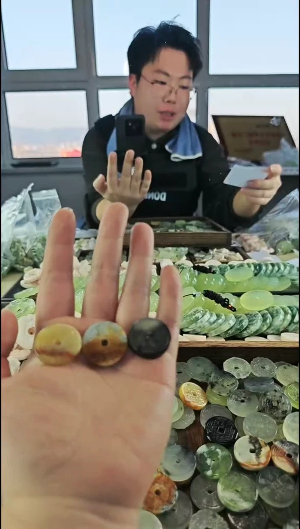 【闪购商品】蛇纹石玉颈饰未镶嵌吊坠打包78