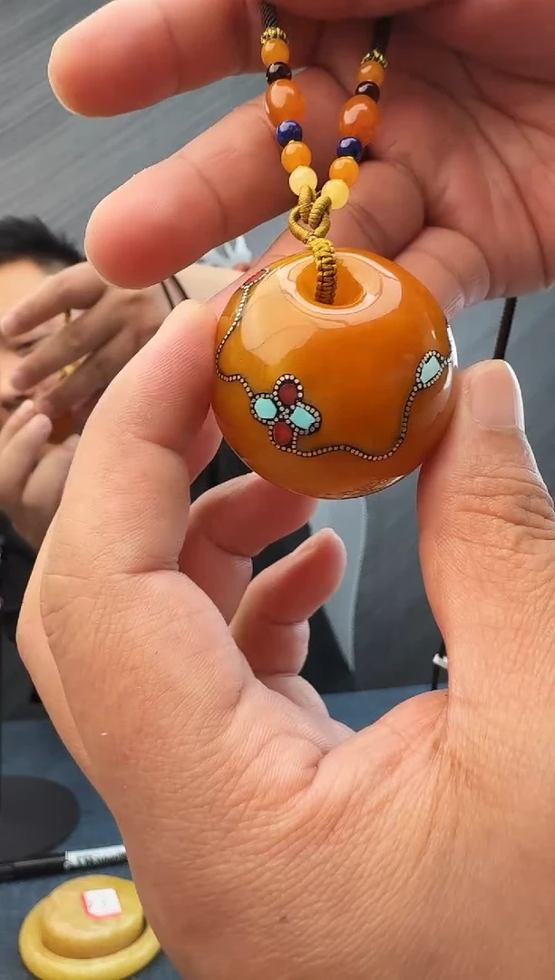 蜜蜡未镶嵌珠宝奇石假一罚十27，多样性发其一