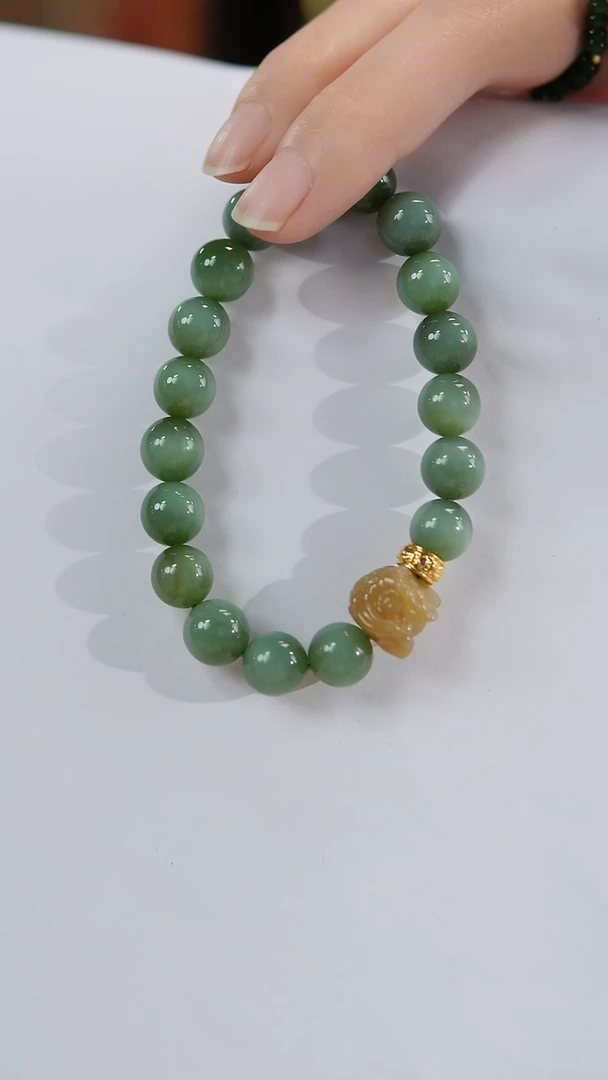 18K金镶嵌手链和田玉（糖玉）碧玉单圈