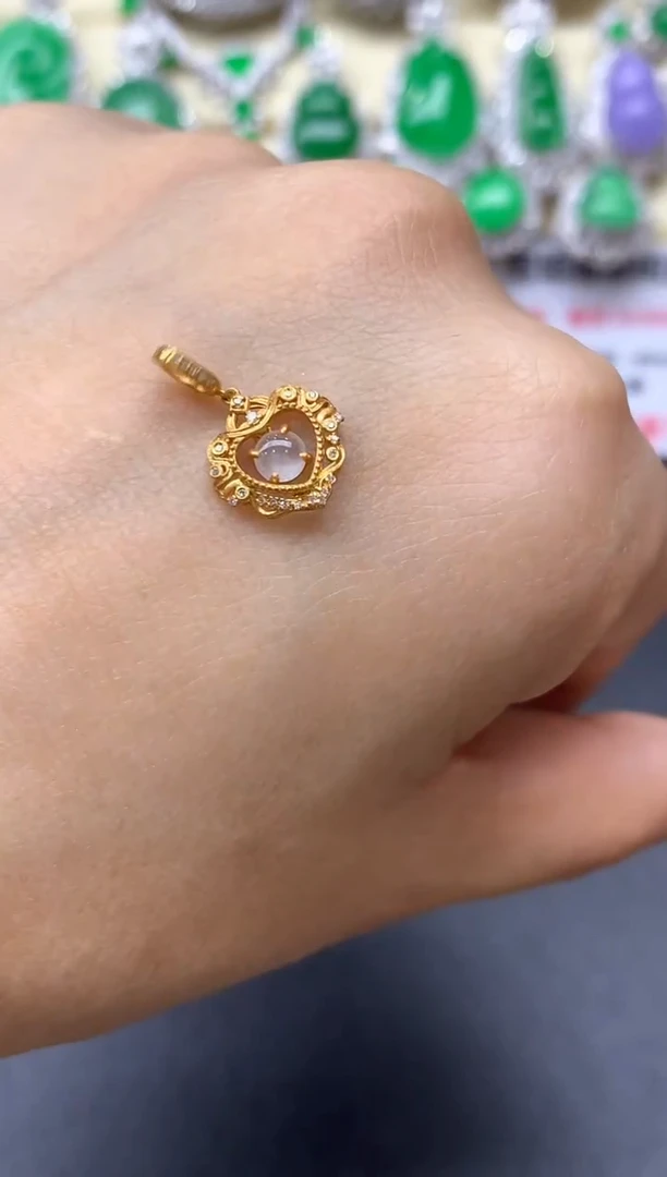 颈饰18K金镶嵌翡翠62-中国好珍宝