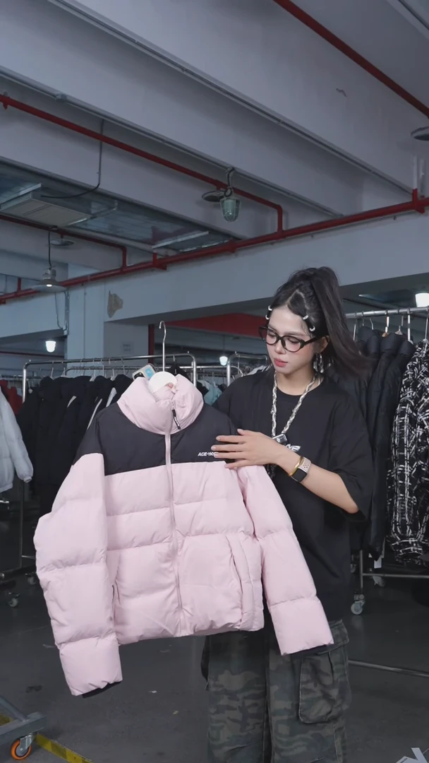 YKYB爆款短款羽绒服698   黑色  L码