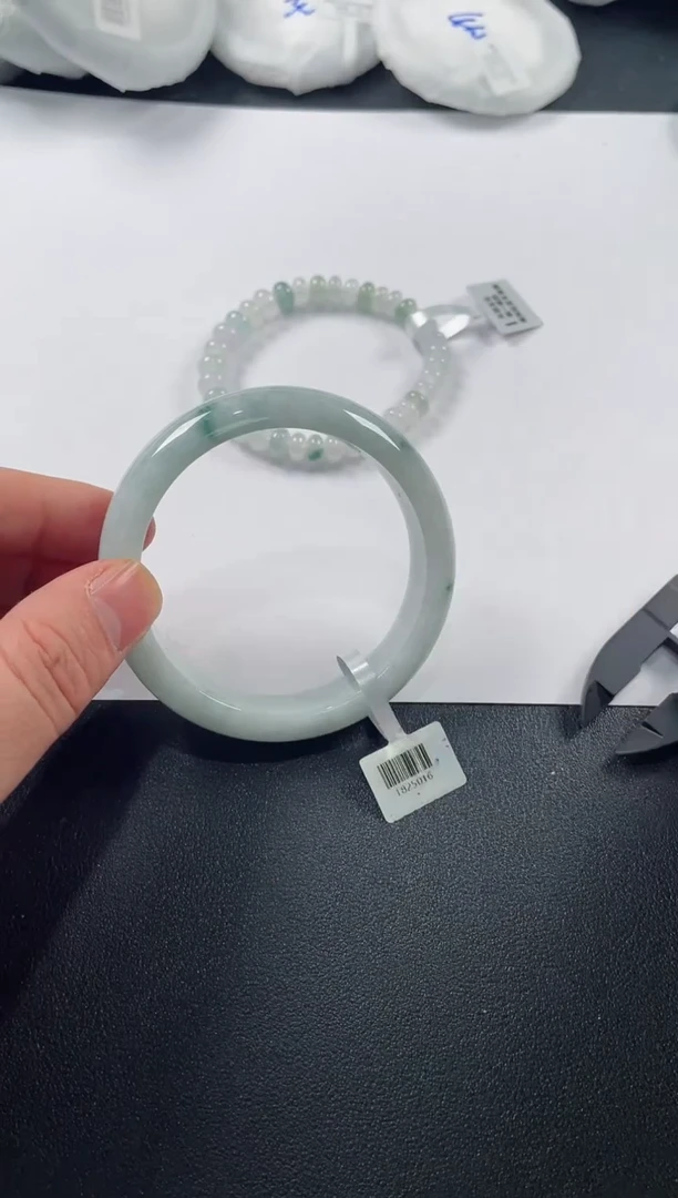 未镶嵌手镯翡翠基地发货H 6173 60+