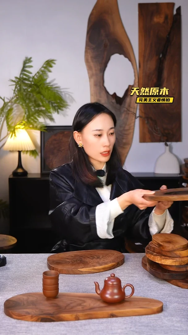 木?*风北美黑胡桃原木.干裂疤结不属于商品质量问题