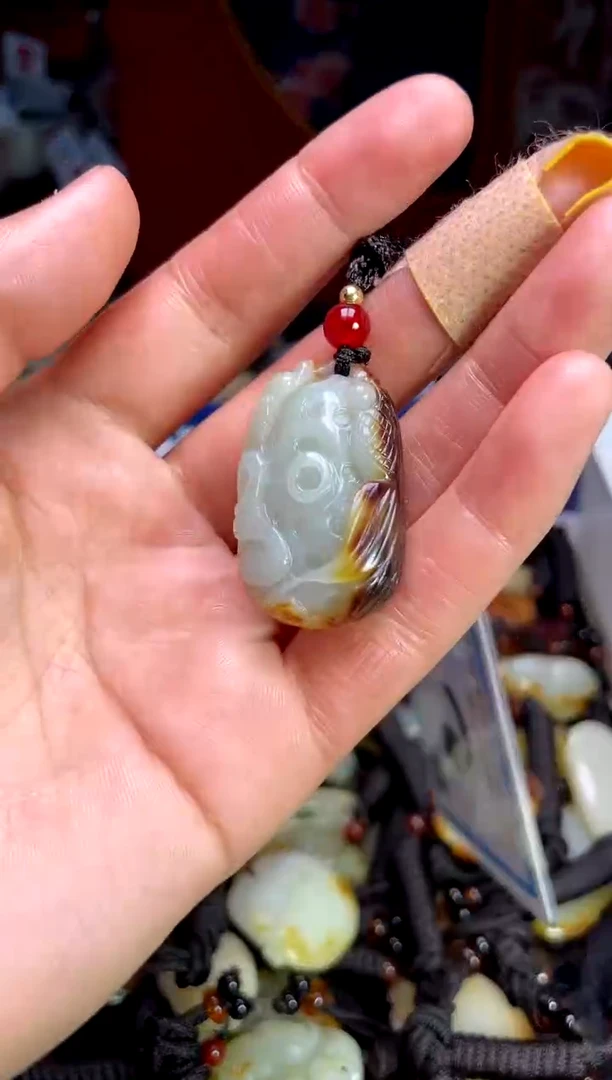 【闪购商品】和田玉颈饰未镶嵌123