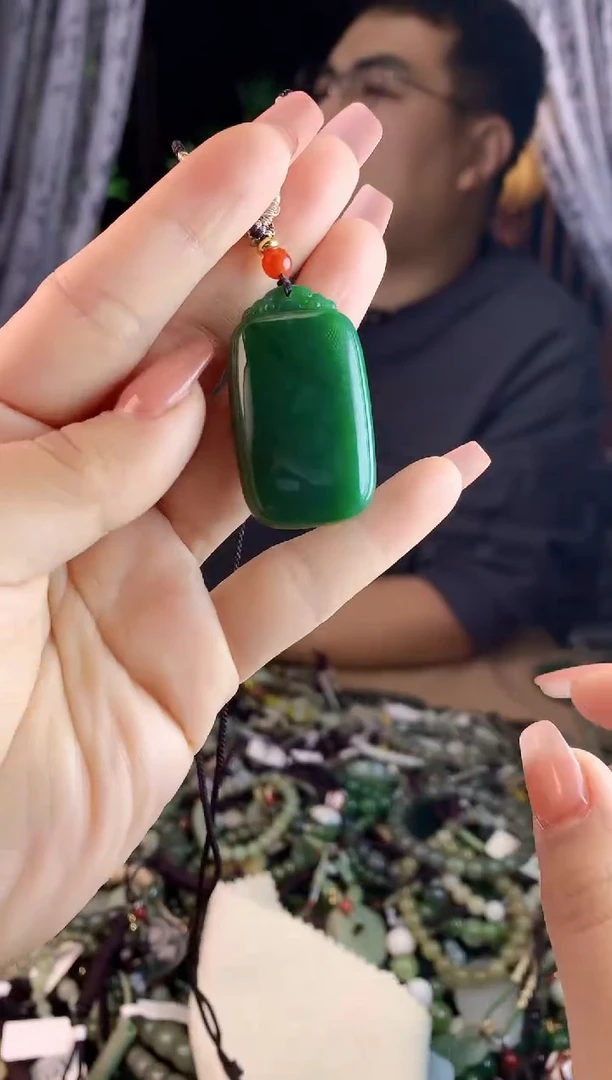 【闪购商品】和田玉挂件未镶嵌多样性发货拍一发一