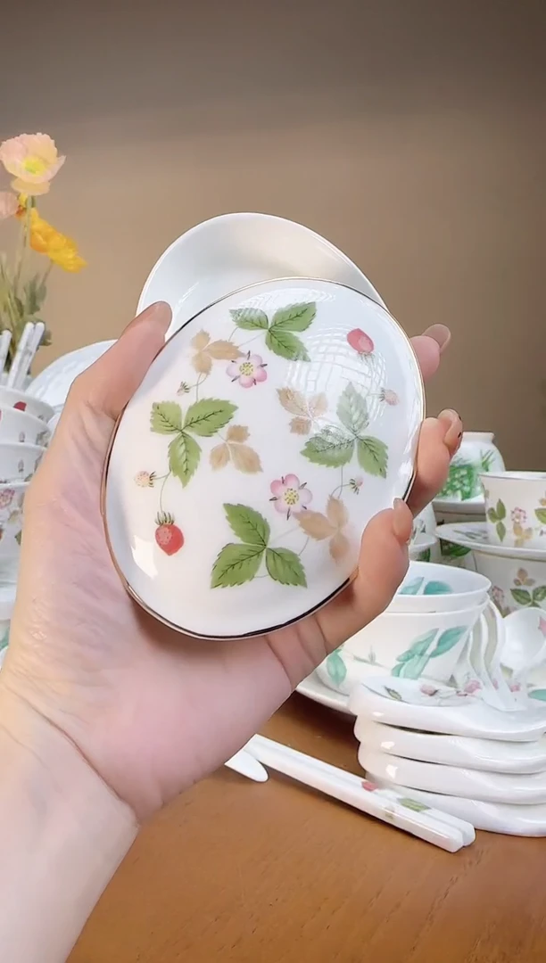 【闪购商品】 莓莓高骨瓷首饰盒