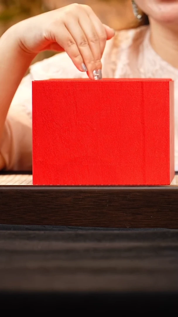 茶壶紫砂J0520025829报春 紫玉金砂