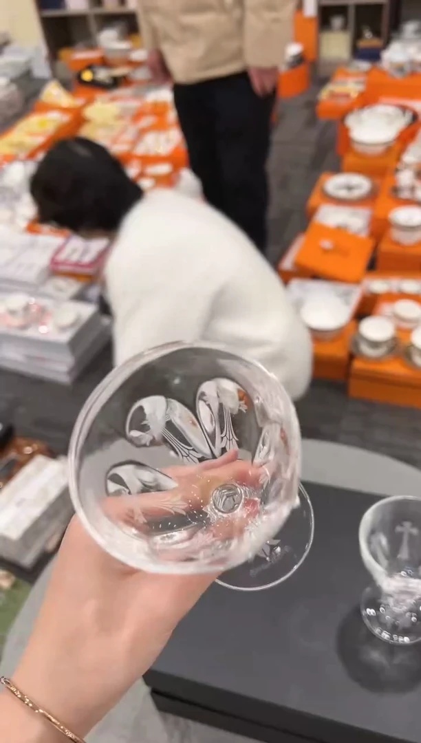【闪购商品】杯H824--------------