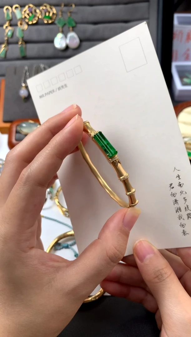 【闪购商品】翡翠手镯18K金镶嵌翡翠18K金镶嵌手镯（48小时鉴赏）