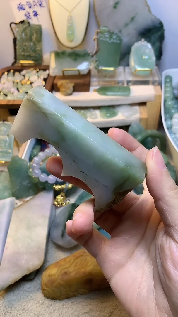 未镶嵌挂件翡翠 缅甸A货翡翠，没有运费险