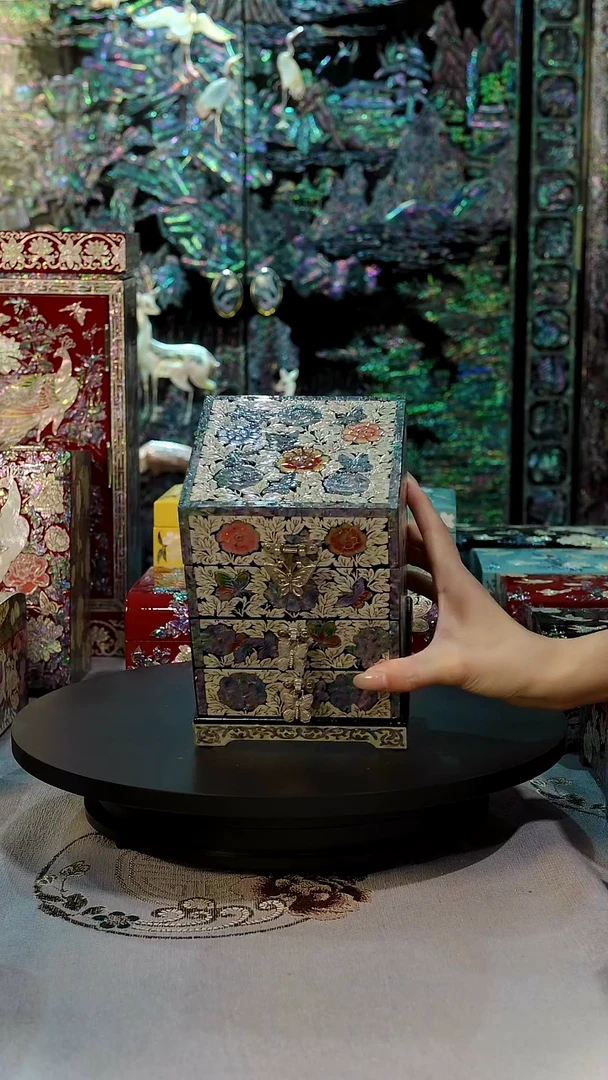 黑底紫边·弘贝雅螺钿漆器文化馆