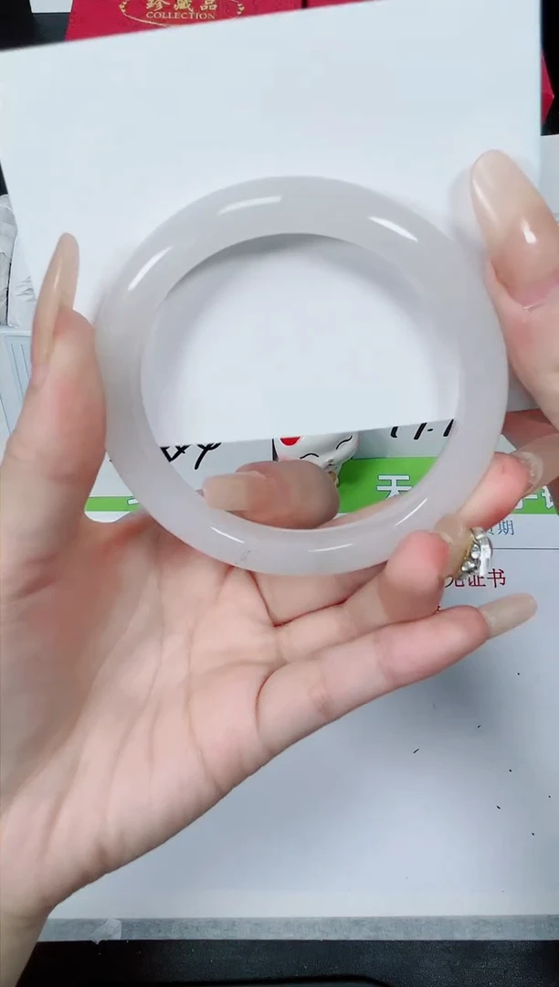 【闪购商品】石英质玉手镯未镶嵌K299-57.9