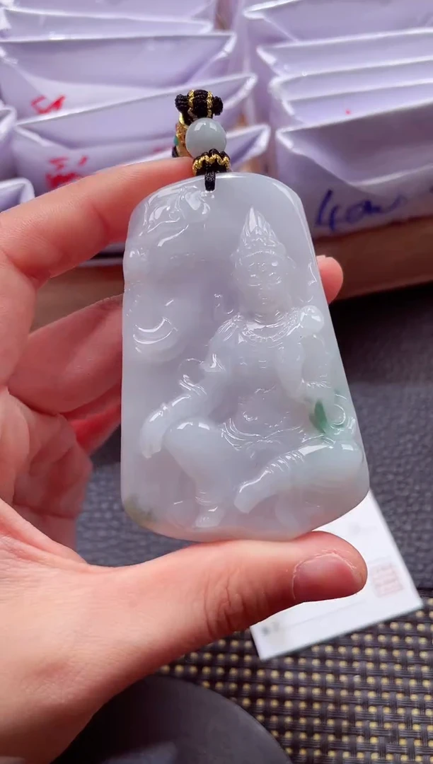 颈饰未镶嵌翡翠20251231