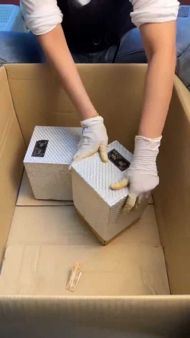 瓷片猪**云88888888      178