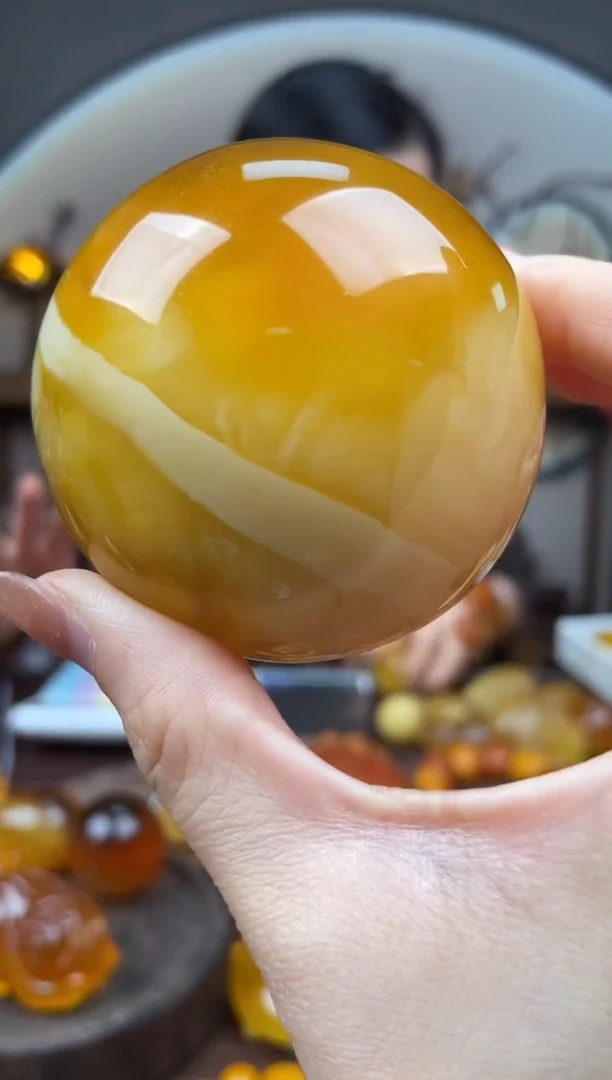 【闪购商品】琥珀裸石未镶嵌首饰 假1赔4 （多样性发货1件