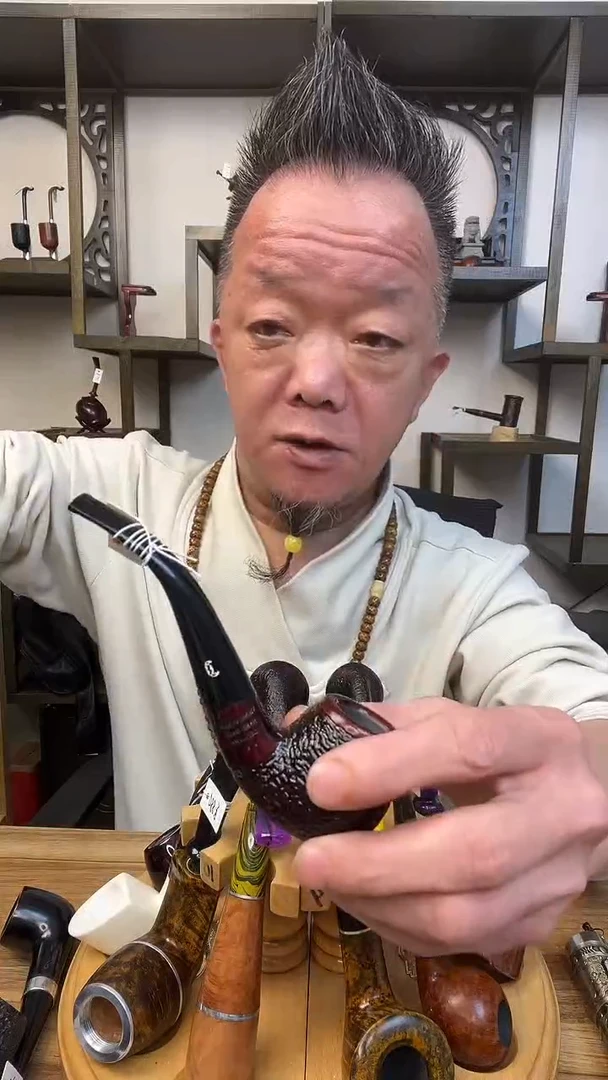 @*磊纯手工石楠木烟斗