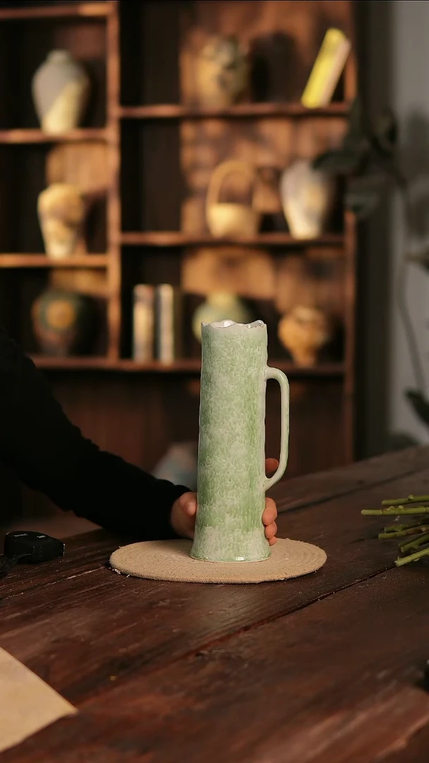 摆件5-67高26口6误差2无孔