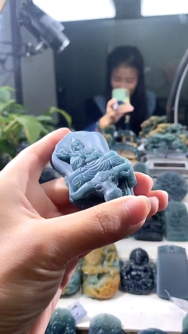 【闪购商品】定制翡翠未镶嵌翡翠毛货不退不换3.10