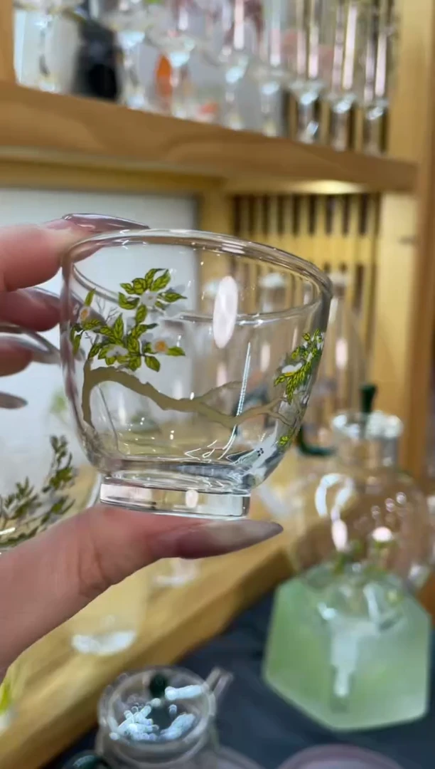 遇器梨花白燕主人杯拍一发二