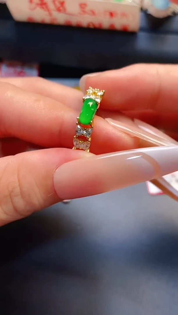银S925镶嵌戒指翡翠天然