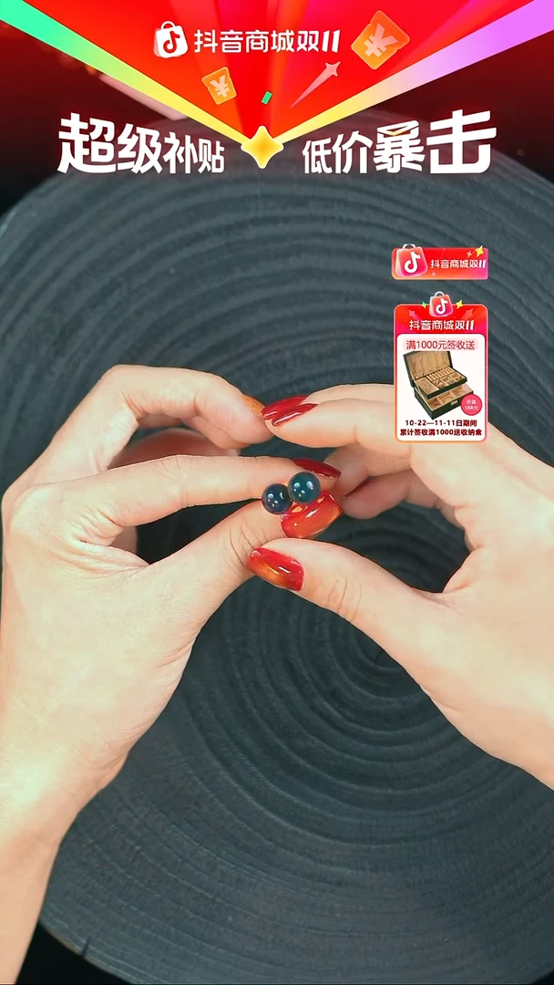 琥珀银S925镶嵌珠宝奇石8mm蓝珀耳钉