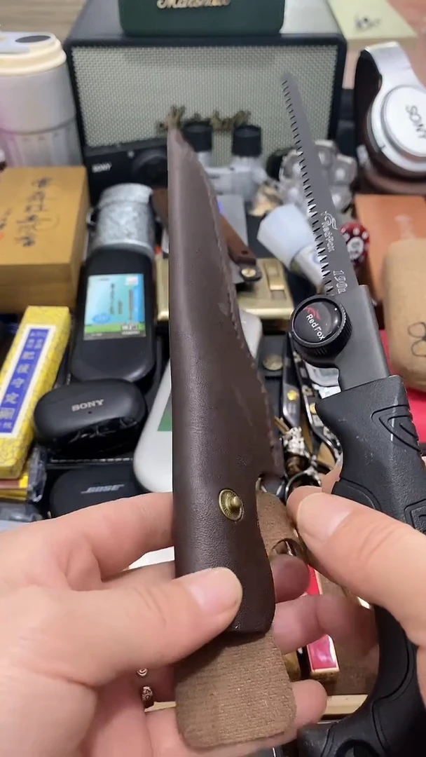 瓷片闪购商品  如图所示