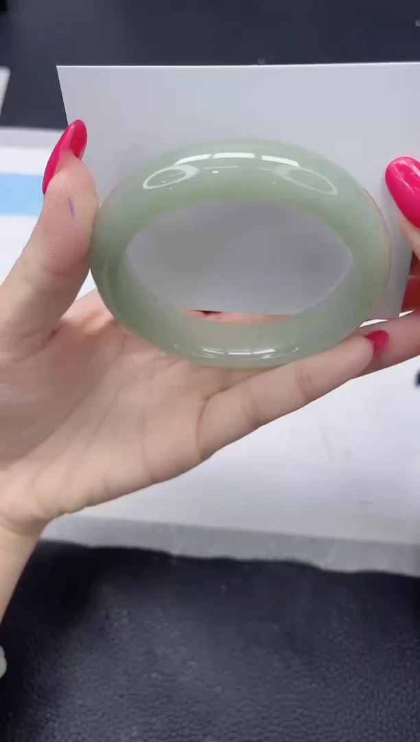 未镶嵌手镯石英质玉66-58.3